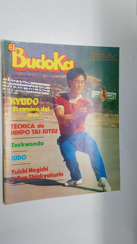 Revista: El Budoka num 154, octubre 1987. Revista Artes Marciales - Kyudo: un arte poco conocido, I cursillo nacional de monitores del Tai Chi Chuan