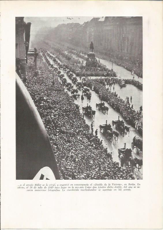 LAMINA 26220: Desfile de la Victoria en Berlin en 1940
