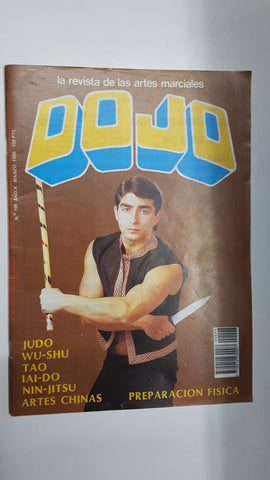 Revista: Dojo num 98, año 10, 1986. Revista Artes Marciales. Algunos articulos: Los monasterios, crisol de las artes marciales - Baojian An-Mo "Proteccion de la salud"