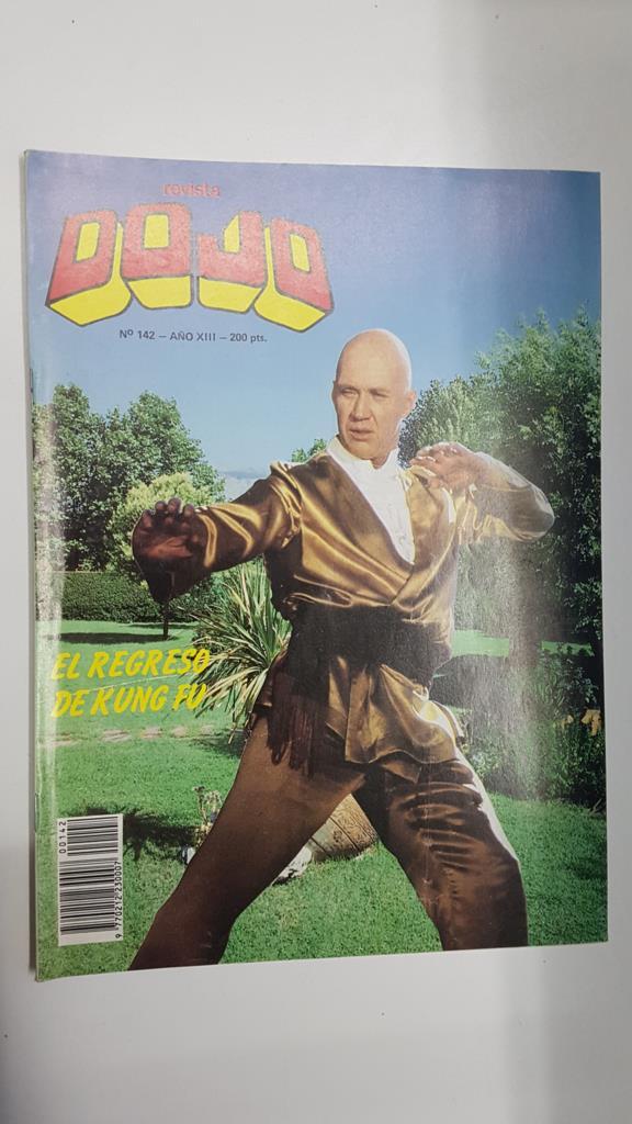 Revista: Dojo num 142, año 13, 1989. Revista Artes Marciales. Algunos articulos: Bruce Lee en su biblioteca. Poster central de David Carradine