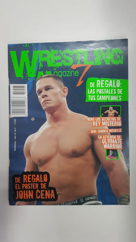 Revista lucha libre: Wrestling Magazine año II nr 7. Incluye poster de John Cena. Articulo sobre la leyenda de Ultimate Warrior, Todos los secretos de Rey Misterio