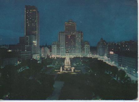 Postal E04211: Imagen Nocturna de la Plaza España,Madrid