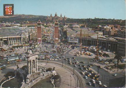 Postal E03854: Plaza de España y entrada al Parque de Montjuich, Barcelona