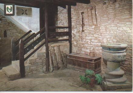 Postal E03855: Entrada de la "Casa del Poeta Verdaguer" en folgueroles