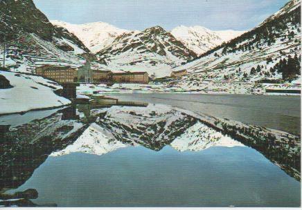 Postal E03860: Panorámica desde el Lago-Santuario de Nuria