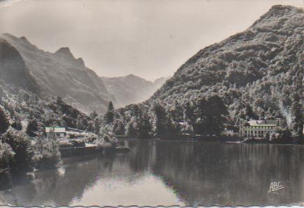 Postal E04560: Postal B/N Le Lac d'Orgeix et la Dent d'Orlu, Ax-Les-Thermes