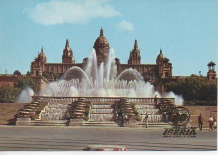 Postal E04309: Fuente Monumental y Palacio Nacional de Montjuich, Barcelona
