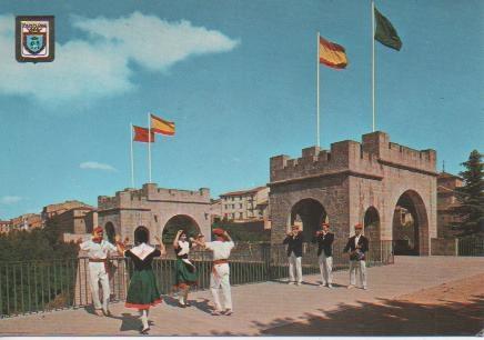 Postal E04460: Portal Nuevo. Entrada a la Ciudad, Pamplona