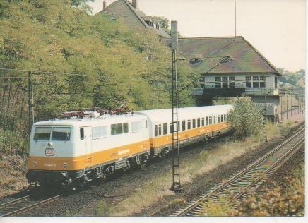 Postal E02903: Elektro-Schnellzuglokomotive 111 049-3