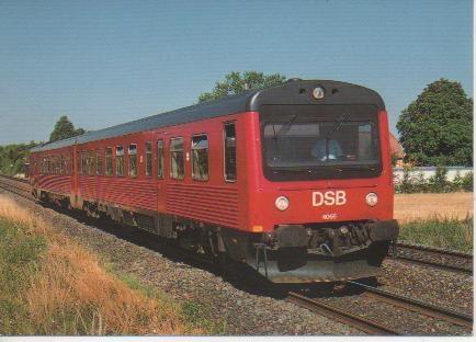 Postal E02876: DSB, diesel-hydraulic two-car unit MR4066 +MRD 4266