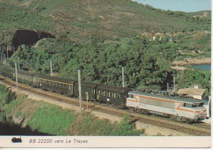 Postal E02818: BB 22229 en tête du raide Vienne Milan Marseille vers le Tryas