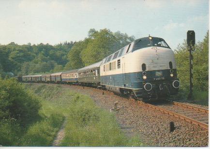 Postal E02851: Diesel-Streckenlokomotive V 200 16