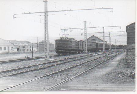 Postal E03063: Composción estacionada en las vías de la estación de Pugcerdá 22 Abril 1962