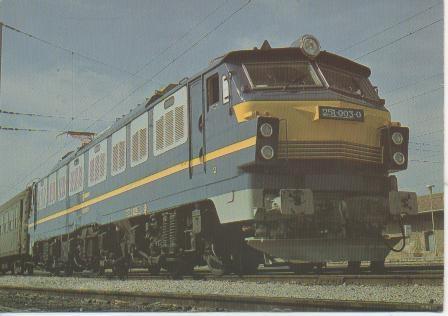 Postal E02962: Locomotora 251
