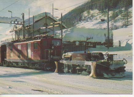Postal E02952: FO-Spurpflog X 4904 der Lokomotive Hge 4/4 37
