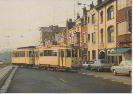 Postal E02785: Gent (Belgium)Three-Axle Motocar 317 and trailer 67 (Former Motocar 203)