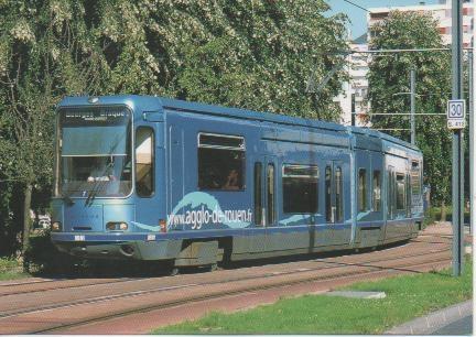 Postal E02777: 02T. Un Métrobus de Rouen