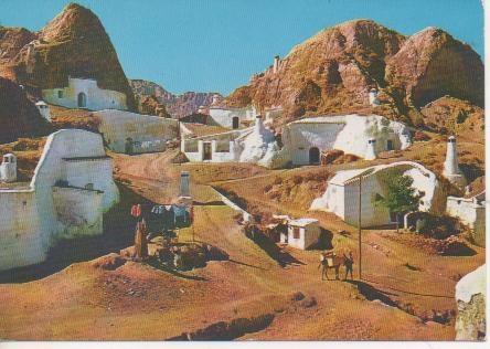 Postal E03652: Vista de cuevas ,Guadix