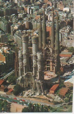 Postal E03518: Vista Aérea Templo de la Sagrada Familia, Barcelona