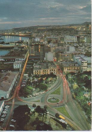 Postal E03547: Puerto de la luz y Parque de Sta. Catalina al anochecer, las Palmas de Gran Canaria