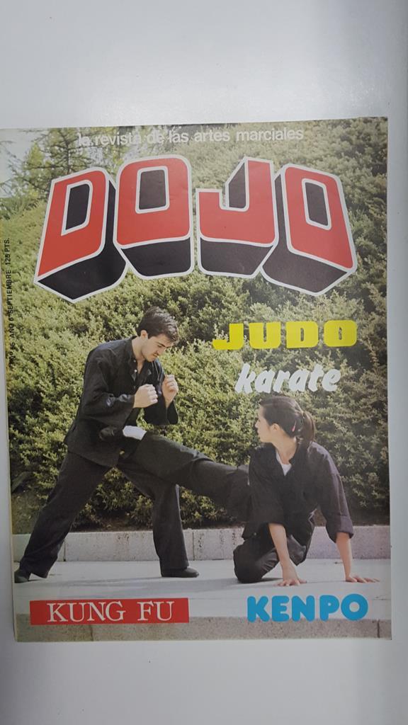 Revista Artes Marciales: DOJO, Numero 56 año 6 septiembre.  Articulo sobre el sumo, entrevista a Hilda Aguero