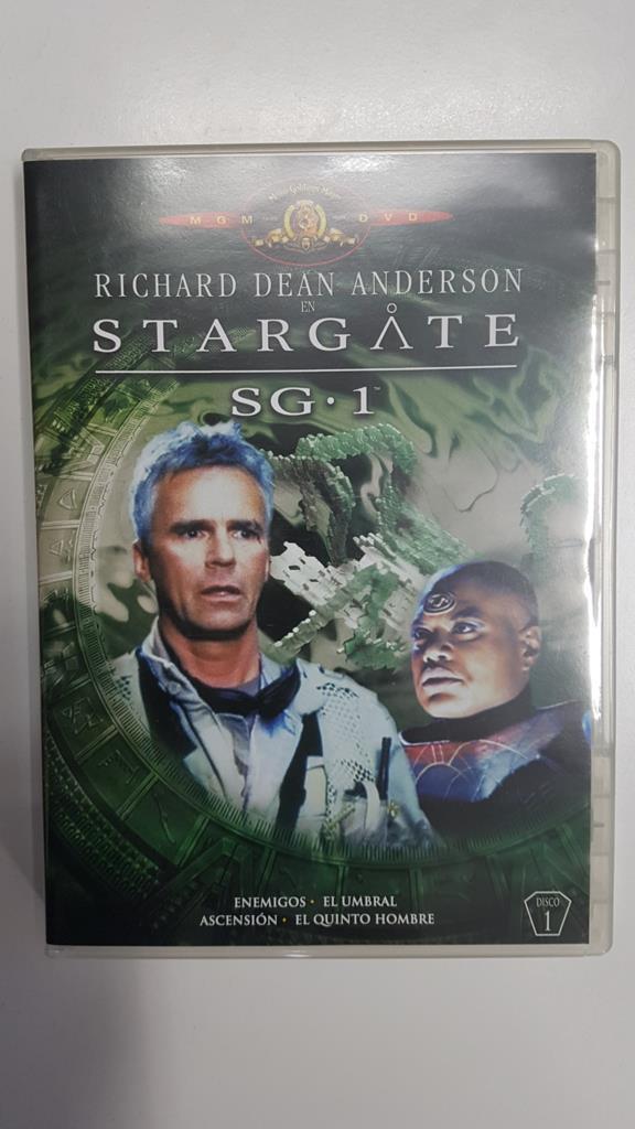 DVD serie: Stargate SG-1, Temporada 5 Disco 1. Episodios 1 al 4