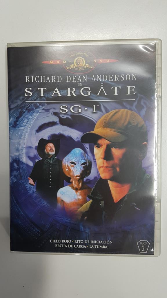 DVD serie: Stargate SG-1, Temporada 5 Disco 2. Episodios 5 al 8