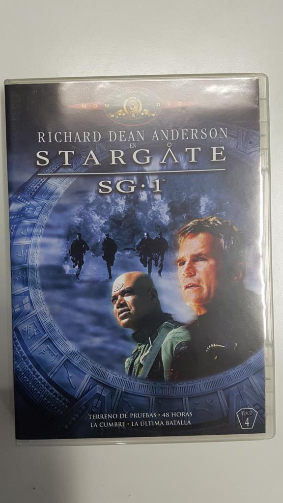 DVD serie: Stargate SG-1, Temporada 5 Disco 4. Episodios 13 al 16