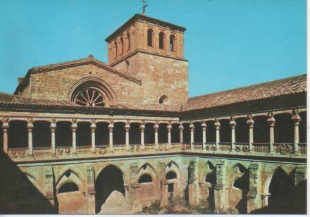 Postal E05226: Monasterio Cisterciense de Sta María de Huerta, Claustro, Soria