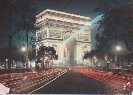Postal E05434: Paris en Flânant. Larc de Tromphe illuminé
