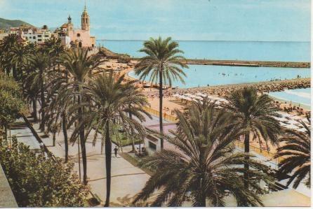 Postal E05110: Paseo de la Ribera, Iglesia y Punta, Sitges