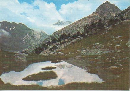 Postal E05198: Valle de Barrancs al fondo las Furcanadas.Benasque, Pirineo Aragones