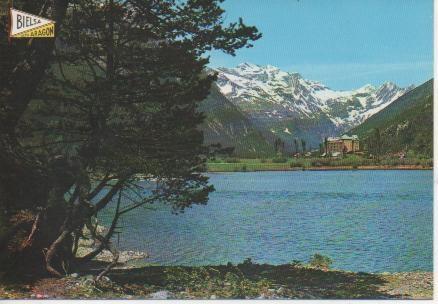 Postal E05174: Lago en el Valle de Pineta, al fondo, macizo Tres Sorores. Bielsa-Pirineo Aragones