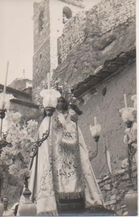 Postal E06357: Postal B/N La Virgen de Gracia en la procesión de Tejada-Castielfabib. Valencia