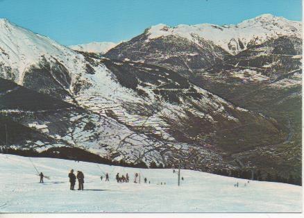 Postal E06211: Estación de esquí- Viella. Valle de Aran