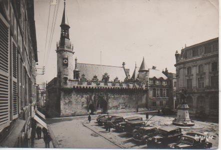 Postal E06378: Postal B/N Hôtel-de-Ville de La Rochelle