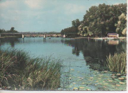 Postal E06459: Bords de l'Yonne-Nigennes .Yonne