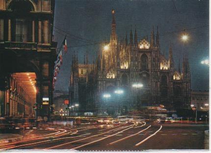 Postal E05754: Piazza del Duomo-Milano <acordeón>
