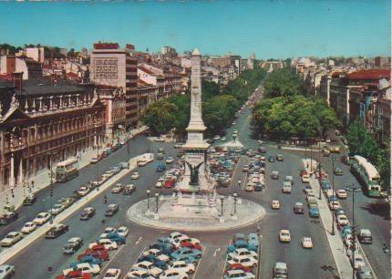 Postal E05842: Praça dos Restauradores-Lisboa. Portugal <acordeón>