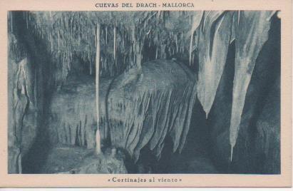 Postal E05675: Cortinajes al viento-Las Cuevas del Drach-Mallorca