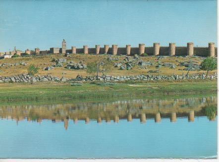 Postal E05737: Vista parcial de las Murallas. Avila <acordeón>