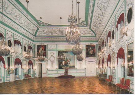 Postal E05709: Peterhof. The Great Palace. The Throne Room <acordeón>
