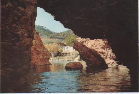 Postal E06046: Lago Les Deus. San Quintín de Mediona
