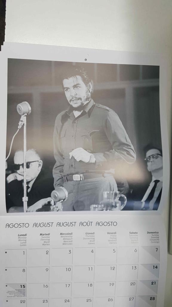 Calendario / Kalender / Calendrier / Calendar: 2011 : Che Guevara, lamina 08
