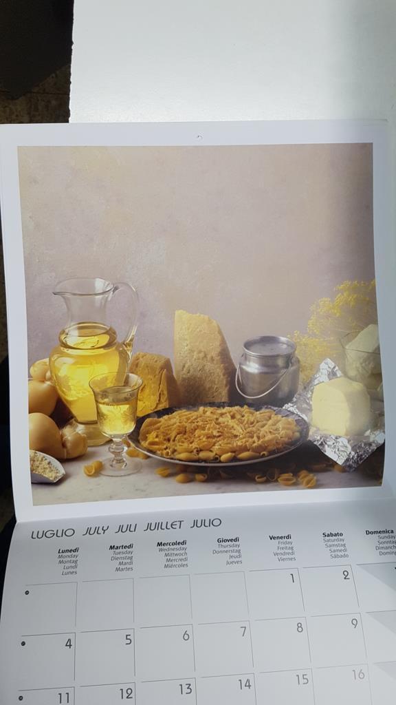Calendario / Kalender / Calendrier / Calendar: 2011 : Pasta - lamina 07