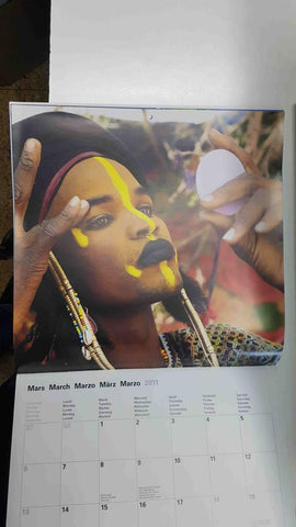 Calendario / Kalender / Calendrier / Calendar: 2011 : Incroyables peuples / Incredible Peoples - lamina 03
