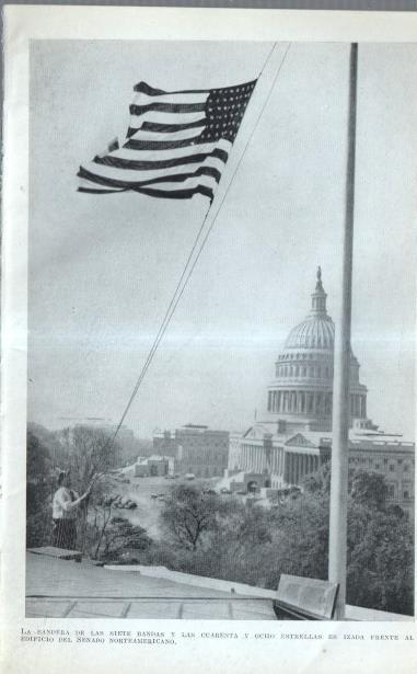 Los Estados Unidos: Lamina numerada 37: Estatua de la Libertad y La bandera  