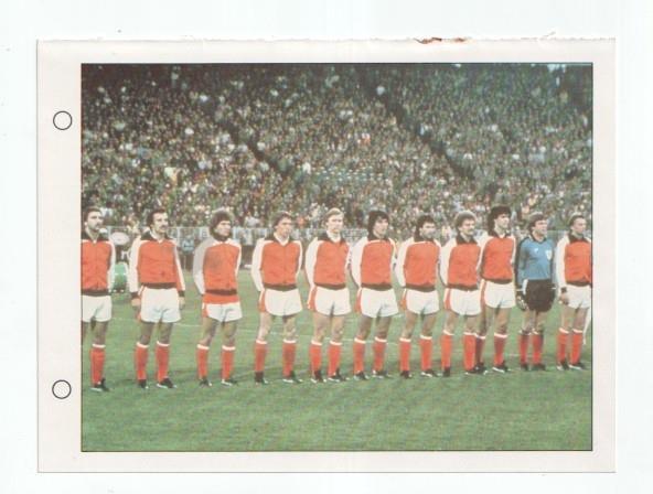 Cromo Estrellas del Mundial 82 numero 021: Seleccion de Austria