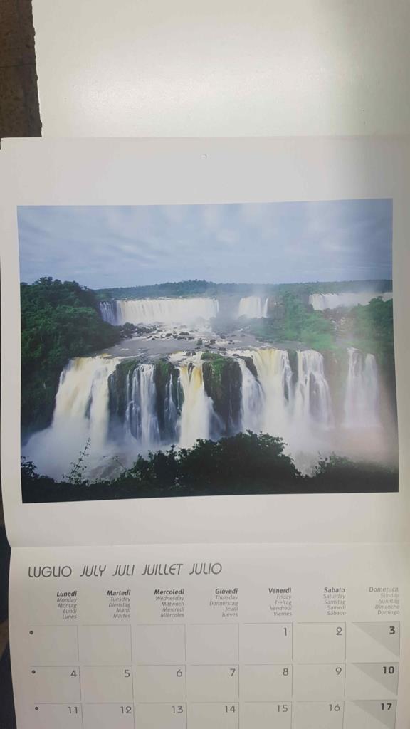 Calendario / Kalender / Calendrier / Calendar: 2011 : Waterfalls / cataratas - lamina 07