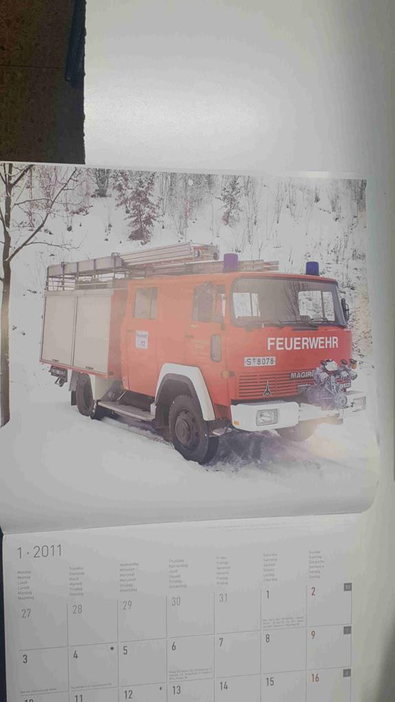 Calendario / Kalender / Calendrier / Calendar: 2011 : Car firefighter (coches bombero) - lamina 01, Magirus F130D9FA